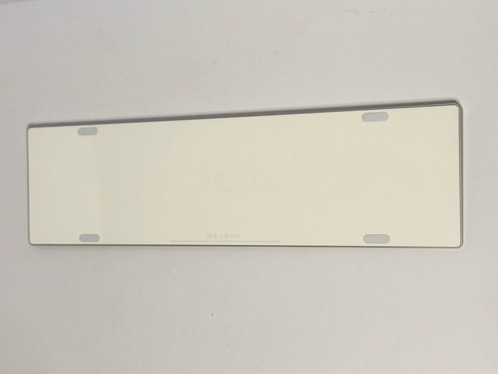 Apple Wireless Magic Keyboard with Numeric Pad Silver A1843 - Picture 8 of 9